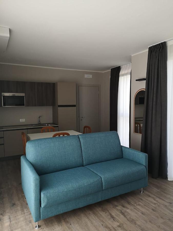 Suite Apartments *