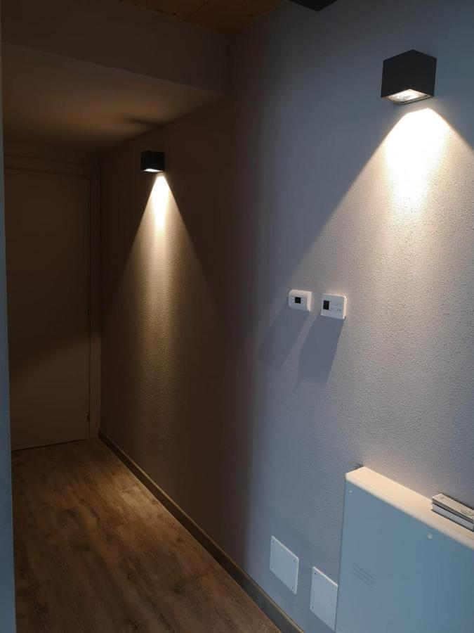Suite Apartments Apartment *